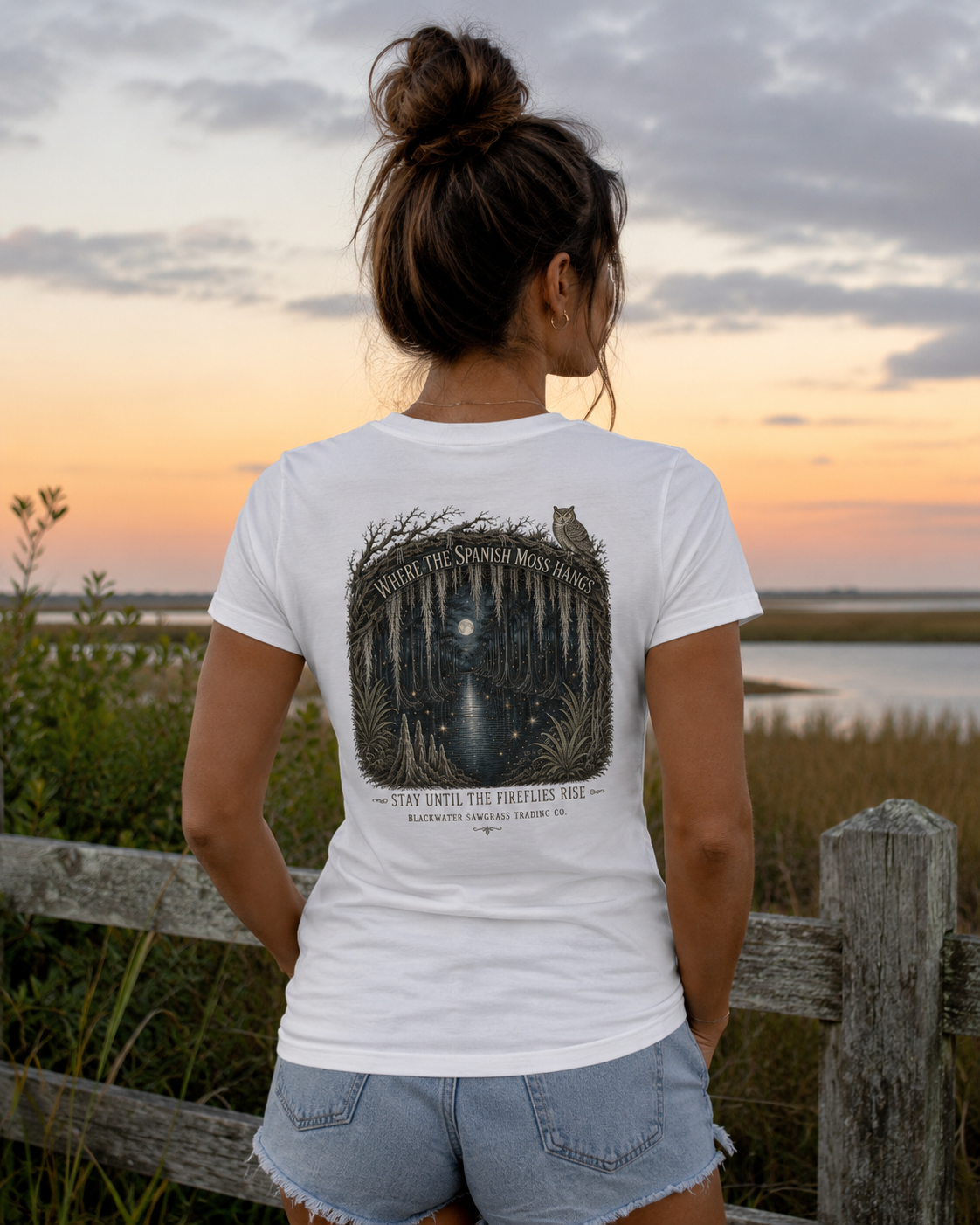 Where the Spanish Moss Hangs - Women's Graphic Tee