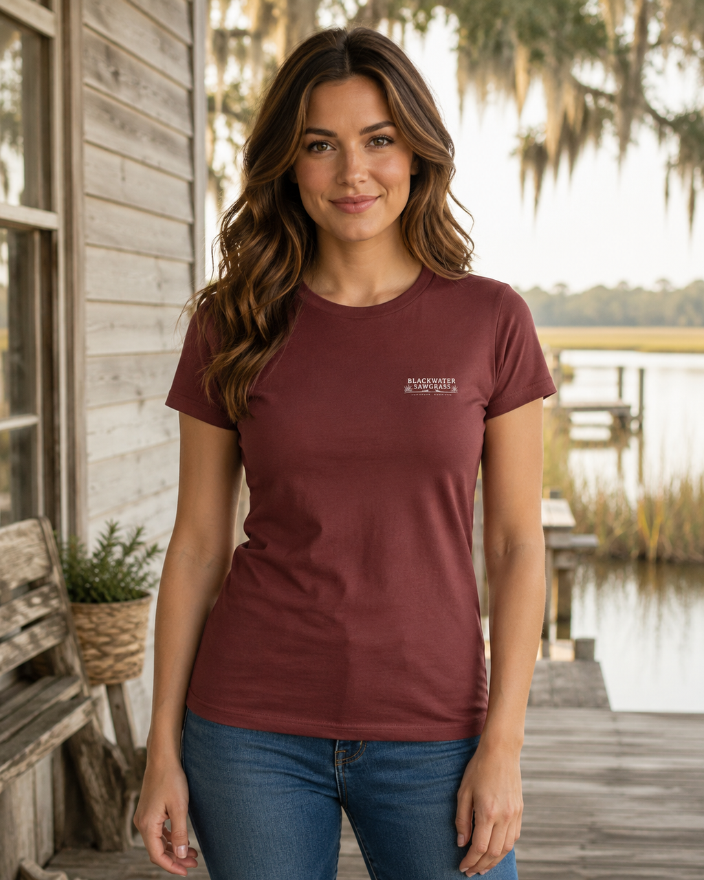 Where the Spanish Moss Hangs - Women's Graphic Tee